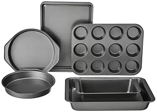 Amazon Basics 6-Piece Nonstick Bakeware Set